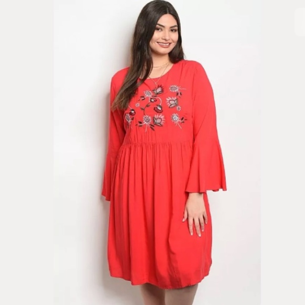 3/30🏝NWT Red Boho Embroidered Dress - Picture 1 of 2